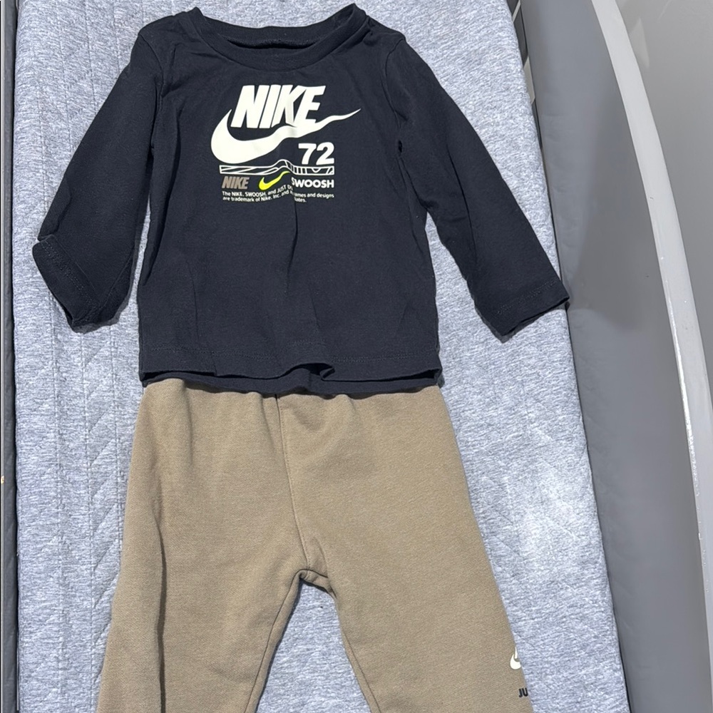 Nike Black and Tan Toddler Outfit